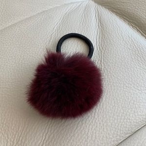 Fur Pom Pom hair tie